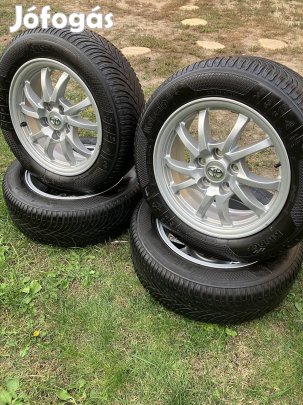 Toyota prius plus Könnyűfémfelni