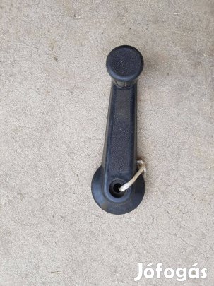 Trabant ablak tekerő kar műanyag Ár: 1.500Ft