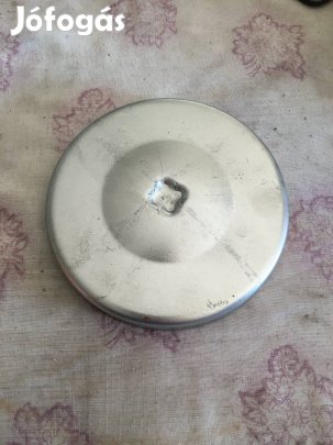 Trabant gyári gyújtás fedél burkolat fém