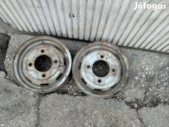 Trabant lemezfelni jó állapotban