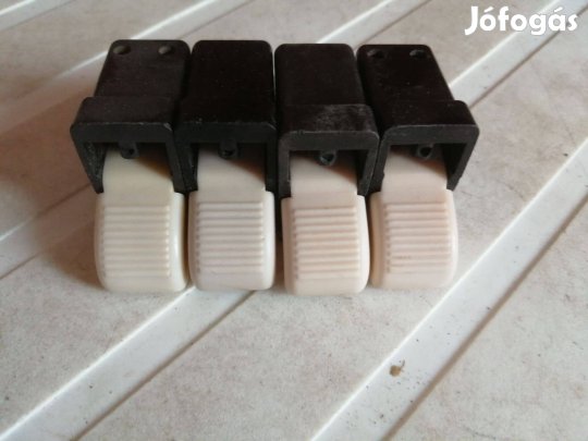 Trabant wartburg zongora kapcsoló csontszín vagy szürke