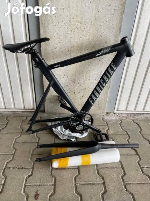 Track/fixie projekt eladó - Fabricbike Aero alu 54 váz, carbon villa +