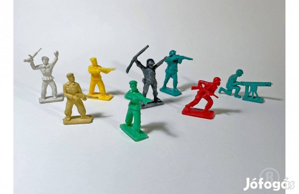 Trafikárú - játékkatonák 8 db, kb. 5,5 cm - (Csak személyesen!)