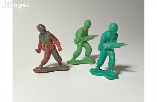 Trafikárú - játékkatonák, 3 db (4,5 cm) - - - (Csak személyesen!)