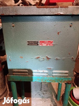 Trafó, transzformátor/ 4000 Va teljesítményű