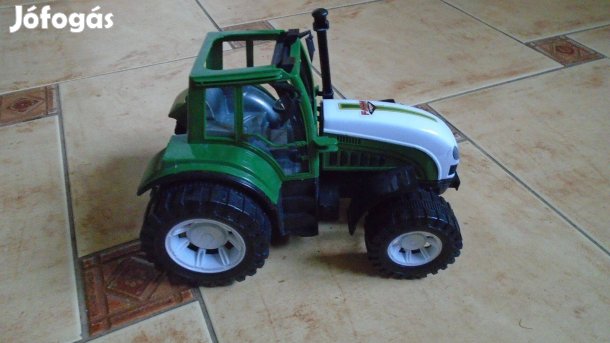 Traktor - műanyag, lendkerekes, zöld-fehér-fekete színű - jó állapotú