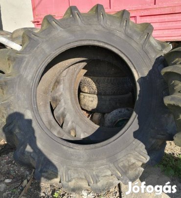 Traktor gumi Ingyen elvihető