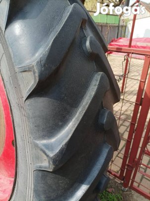 Traktor hátsó kerekek eladóak