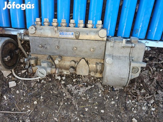 Traktor rakodogép tátra prága nyolchengeres adagolo