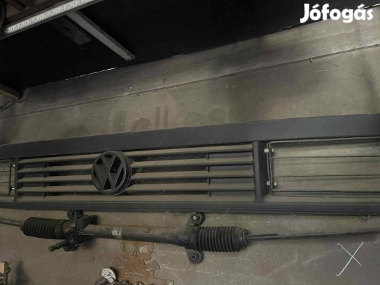 Transporter T3 busz kocka hütőrács emblémával 