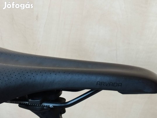 Trek Bontrager Arvada nyereg párszor használt, újszerű állapotban