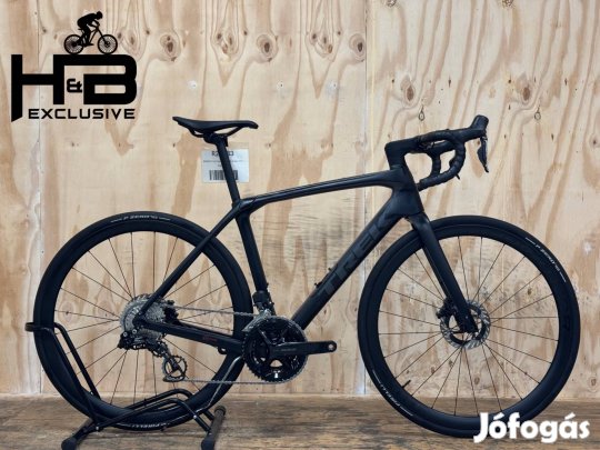 Trek Domane SL 6 Gen4 Carbon verseny kerékpár Shimano 105 Di2 2023