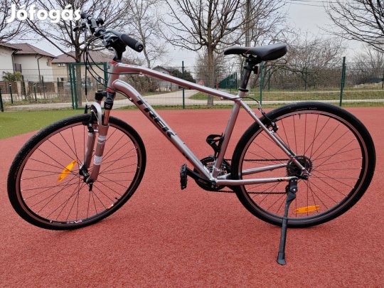 Trek Dual Sport 8.2 kerékpár eladó