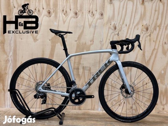 Trek Emonda SL 5 Carbon verseny kerékpár Sram Rival AXS 2022