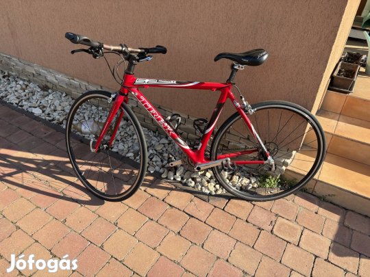 Trek országúti fitness kerékpár