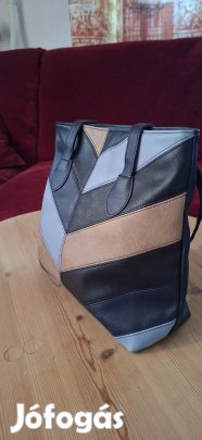 Trendi patchwork mintás női válltáska