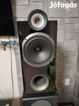 Triangle Genese Trio hangsugárzó