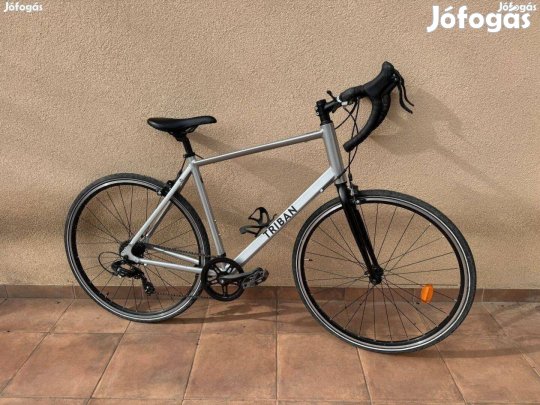 Triban RC 100(2020) országúti kerékpár