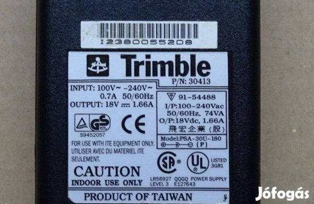 Trimble P/N: 30413 stabilizált tápegység