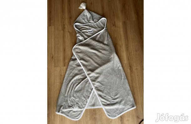 Triumph plüss takaró poncsó kaucnival szürke 1 méret