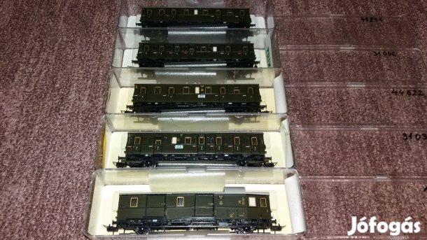 Trix H0 DRG válogatott személyvagon szett - újszerű