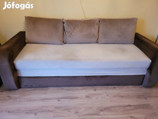 Trixi kanapéágy eladó