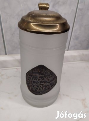 Tuborg sörös korsó