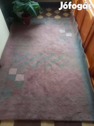 Tüdő szinü, meleg, szőnyeg szett