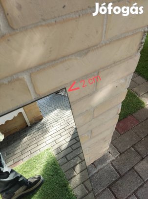 Tükör eladó.