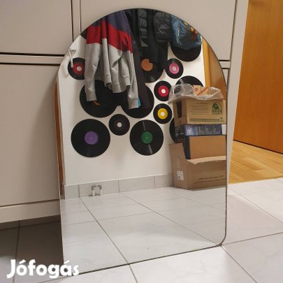 Tükör íves 50x70 cm