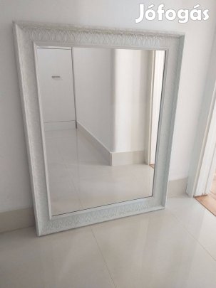 Tükör régi kagylómintás keretben