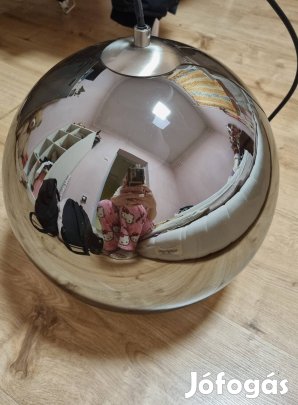 Tükrös mennyezeti lámpa