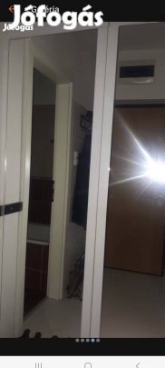 Tükrös szekrény ajtó