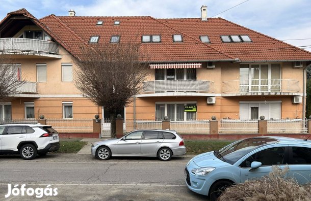 Tulajdonostól eladó Dombóvár központjában