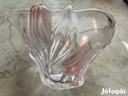 Tulipános üvegtál kínáló asztalközép