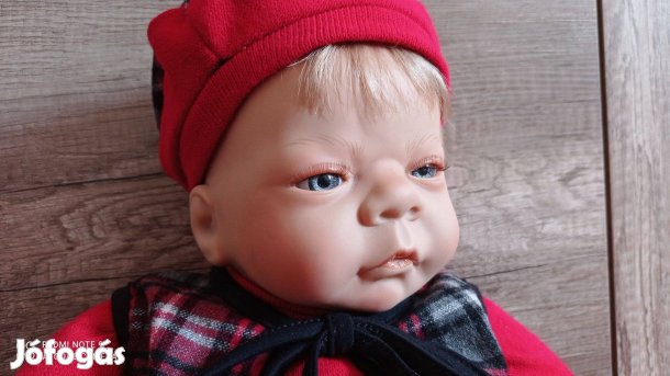 Tündéri vinyl baba 55cm