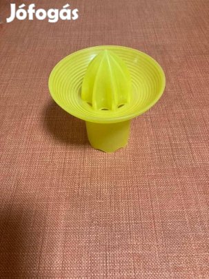 Tupperware UH citrusfacsaró