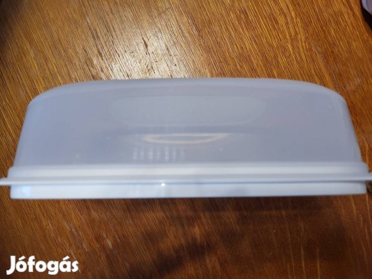 Tupperware éléstár, sajttartó közepes méretű