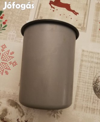 Tupperware kanálbazár eszköztároló!