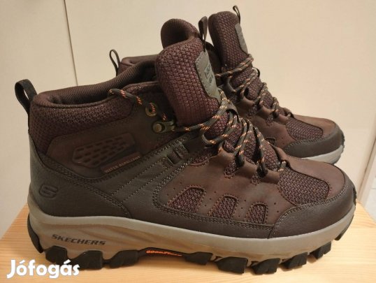 Túrabakancs Skechers