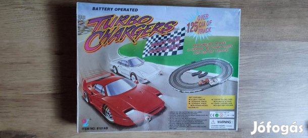 Turbó Chargers akkumulátoros autós versenypálya