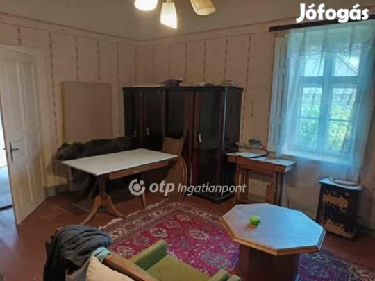 Túrkevei 80 nm-es ház eladó