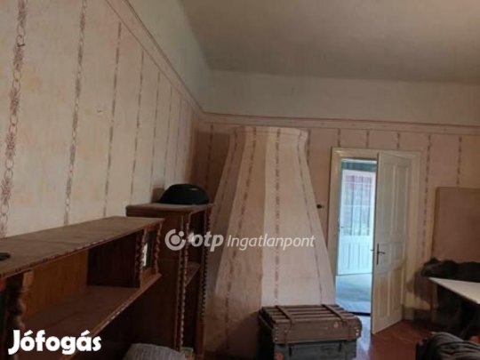 Túrkevei eladó 80 nm-es ház