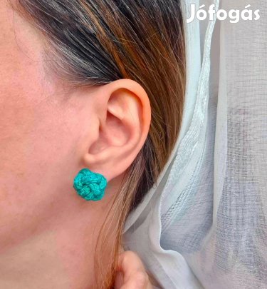Türkíz színű fonalas fülbevaló pár