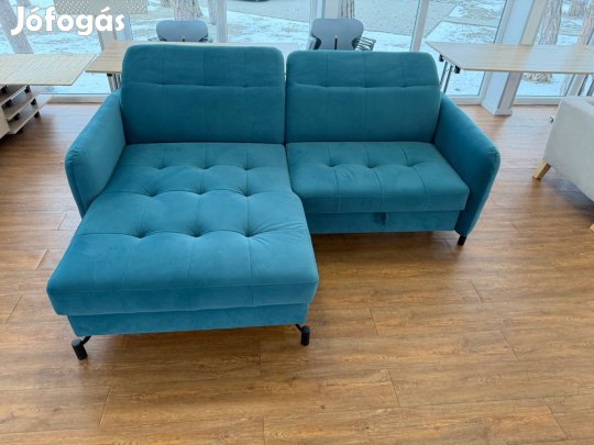 Türkizkék kanapé