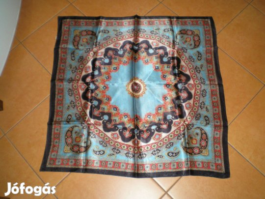 Türkizkékes többféle mintával női kendő sál újszerű