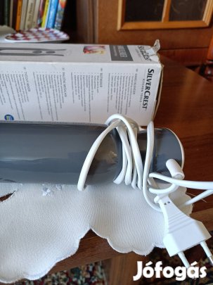 Turmixgép dobozában.