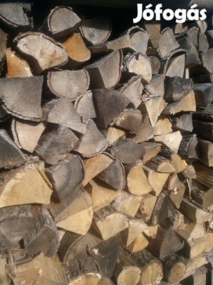 Tűzifa eladó Szőcén