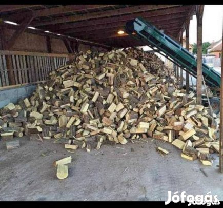 Tűzifa ingyenes kiszállítással