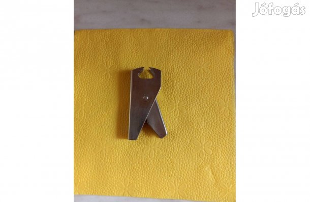 Tűzőgép kapocs kiszedő